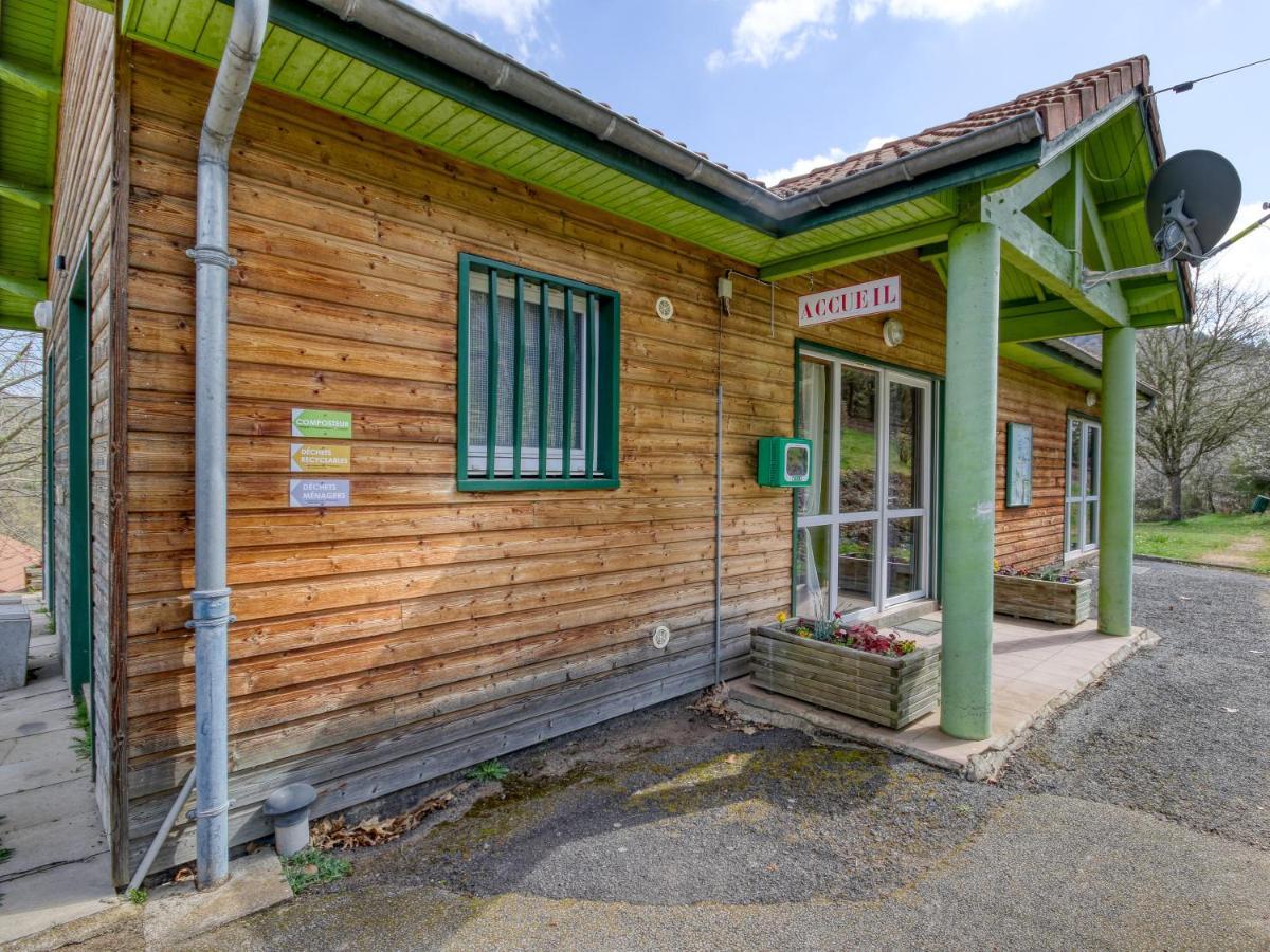 Vacanceole - Les Chalets De La Chazotte Saint-Jacques-d'Ambur Exterior photo
